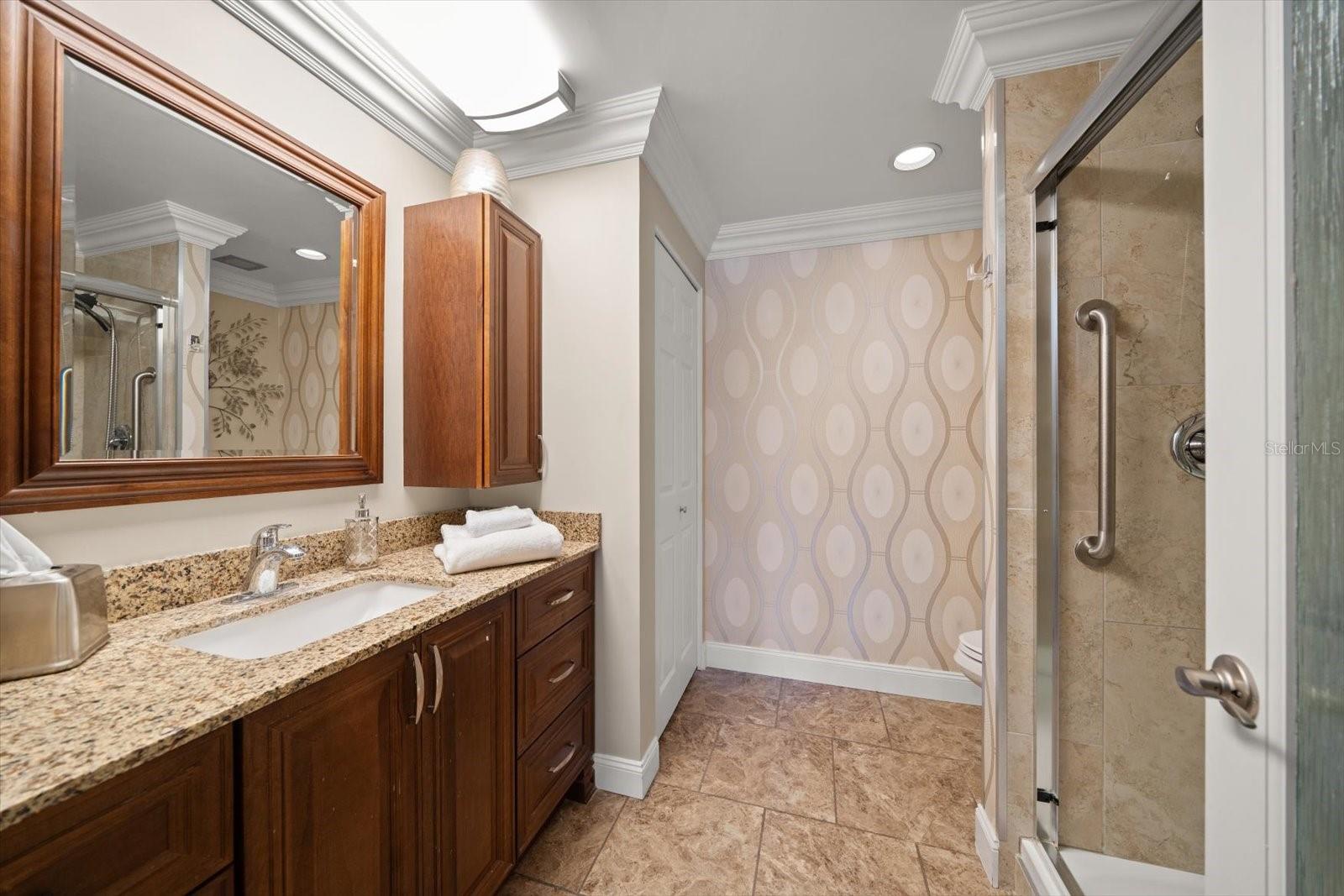 Image 31 of 67 For 4 Belleview Boulevard 106