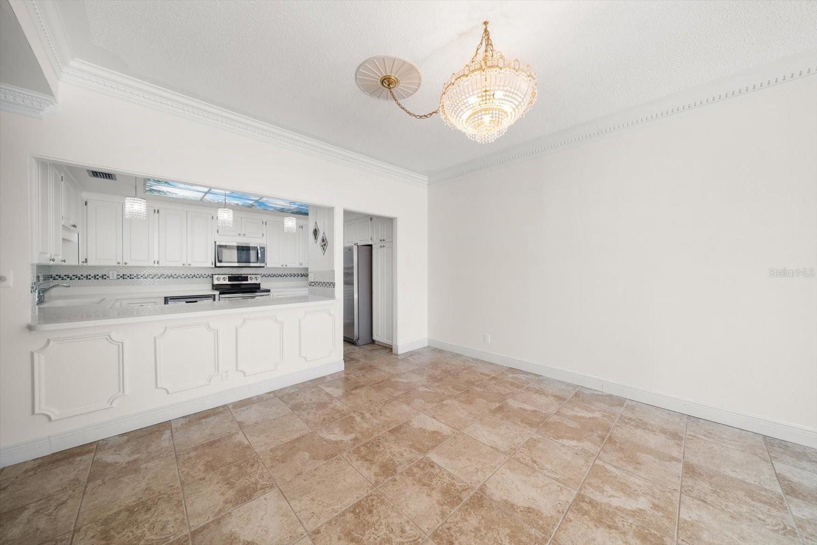 Image 8 of 67 For 4 Belleview Boulevard 106