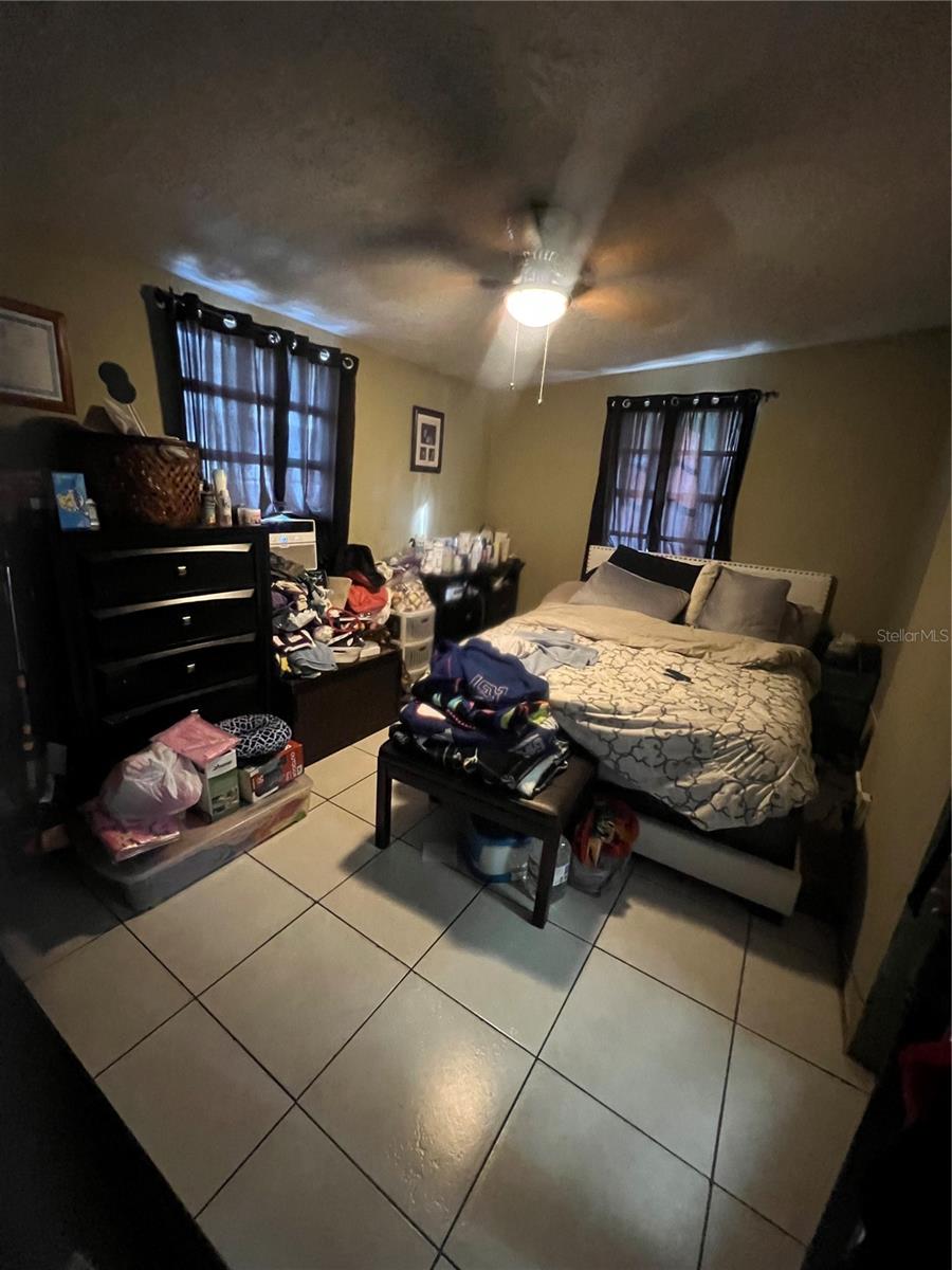 Image 3 of 10 For 4628 15th Avenue S