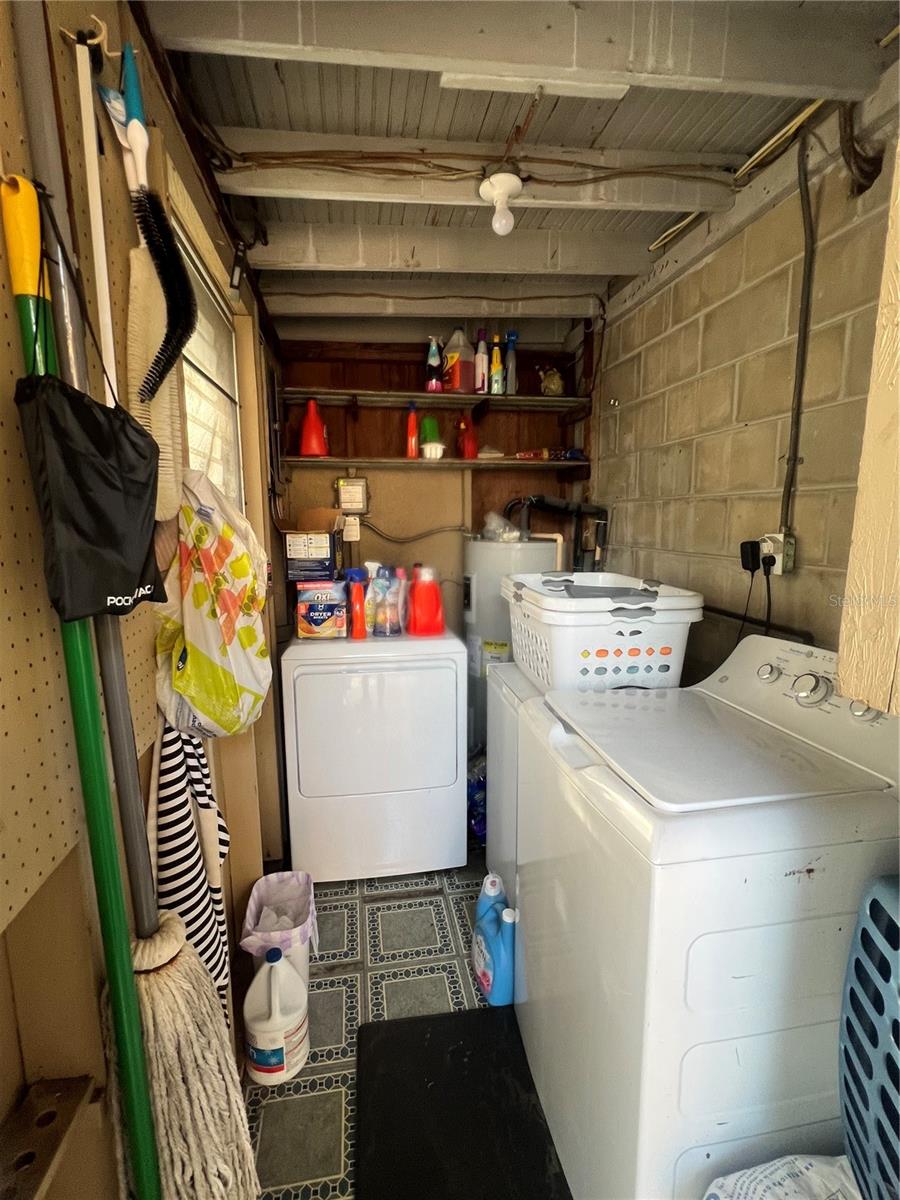 Image 8 of 10 For 4628 15th Avenue S