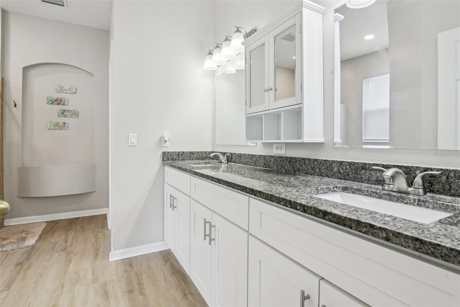 Image 15 of 28 For 29704 Eagle Station Drive