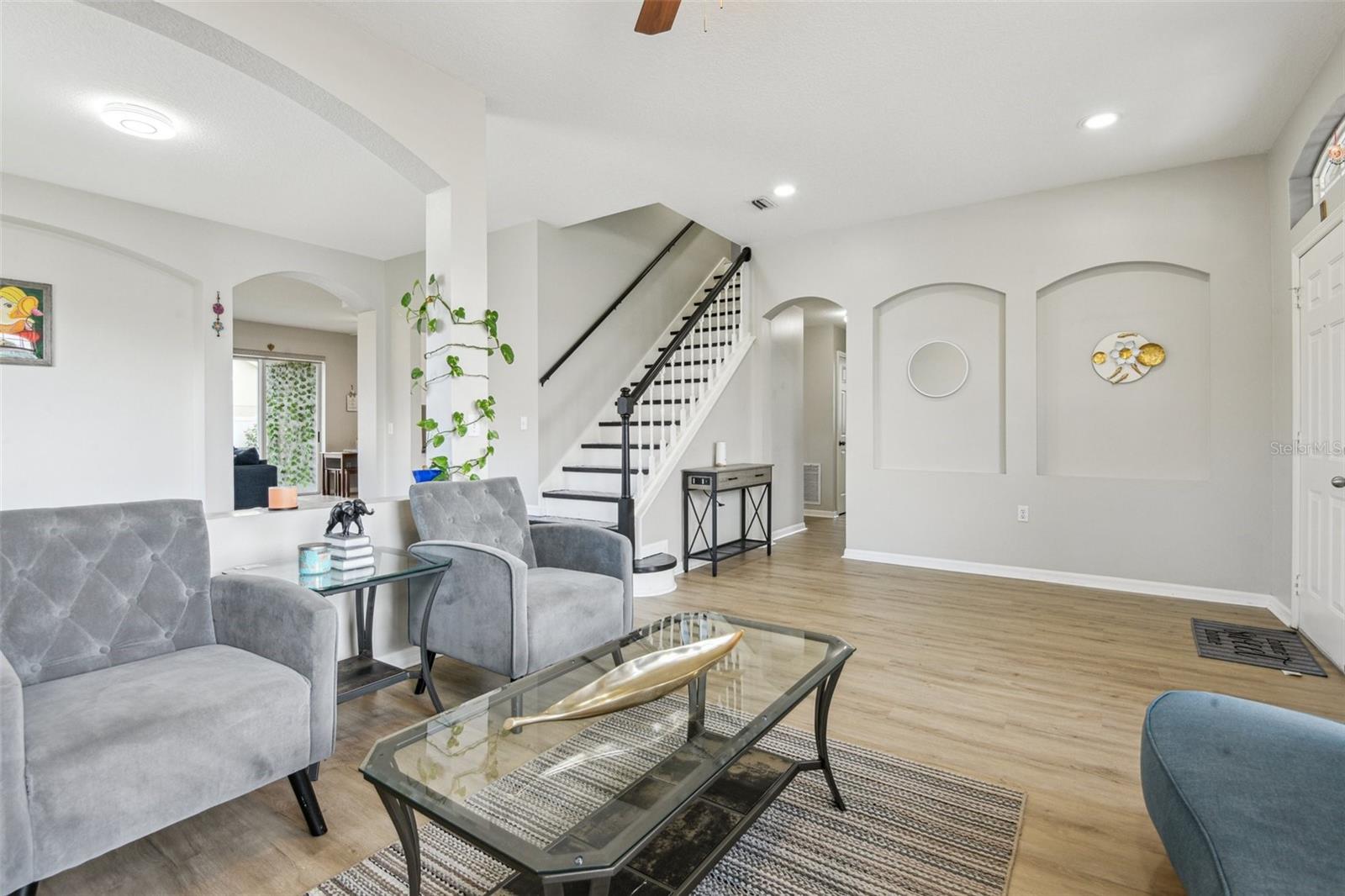 Image 6 of 28 For 29704 Eagle Station Drive