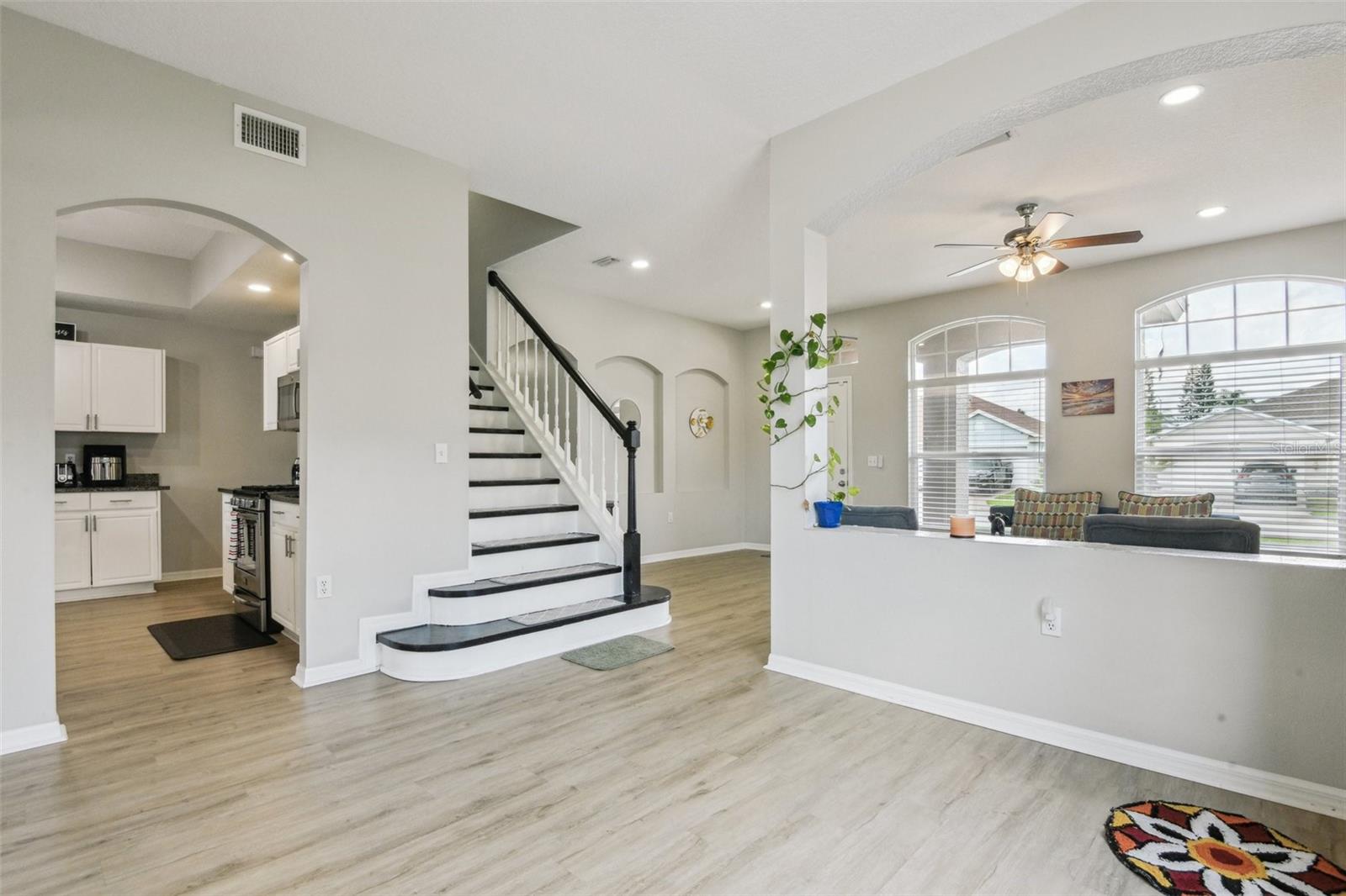 Image 7 of 28 For 29704 Eagle Station Drive