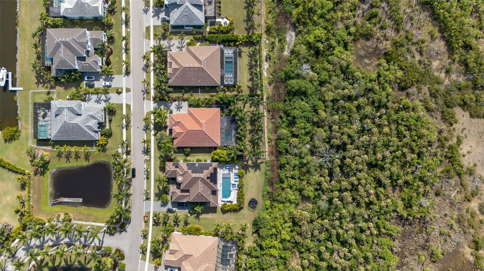 Image 49 of 62 For 830 Manns Harbor Drive