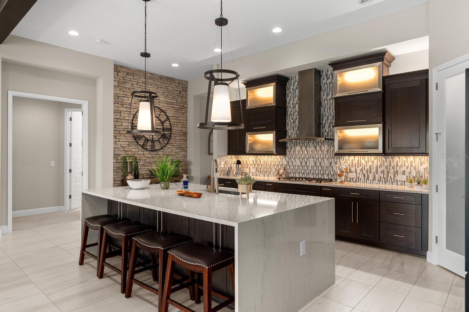 Listing photo id 8 for 21642 Emory Oak Place