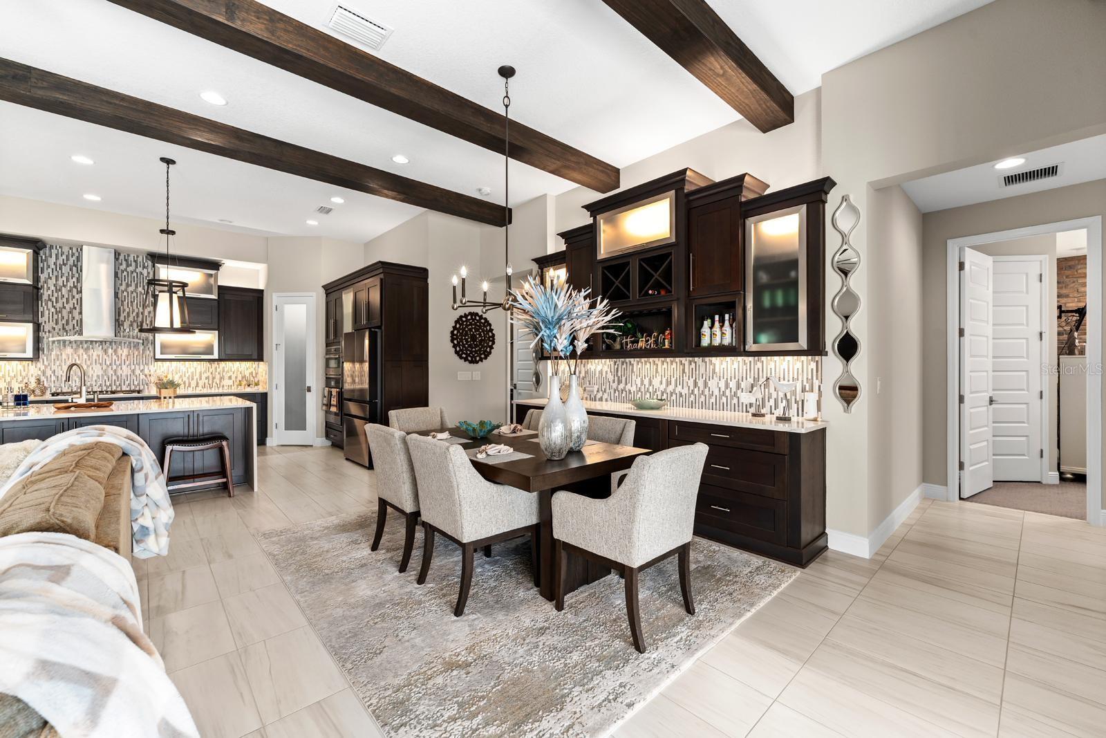 Listing photo id 9 for 21642 Emory Oak Place