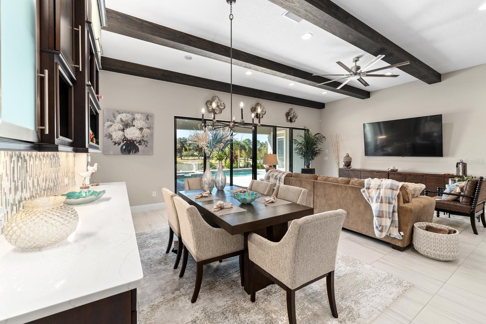 Listing photo id 10 for 21642 Emory Oak Place