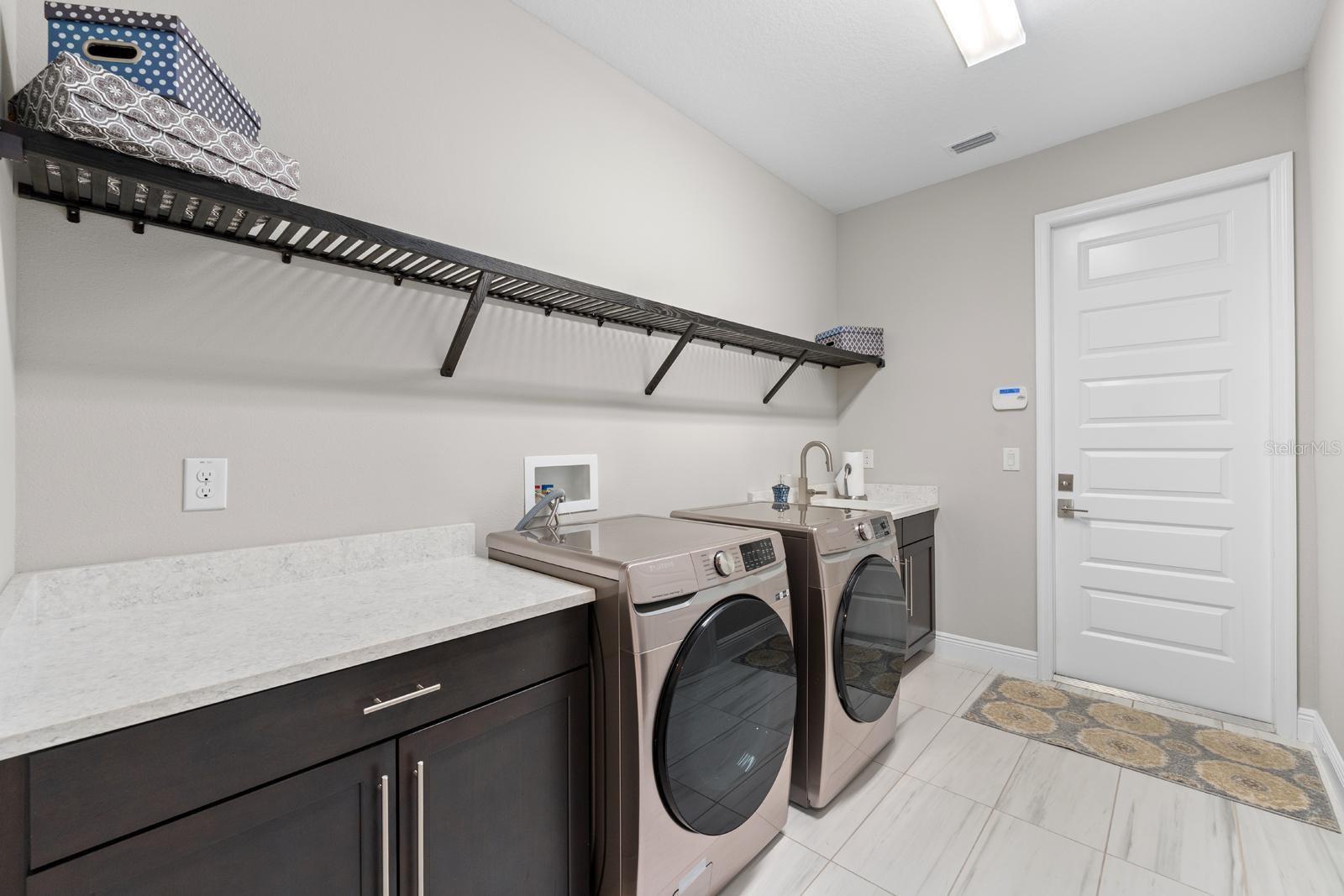 Listing photo id 22 for 21642 Emory Oak Place