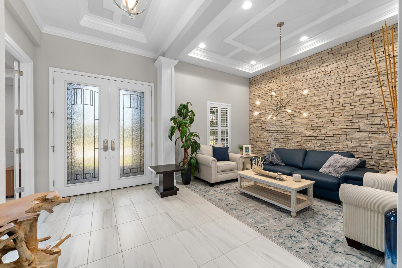 Listing photo id 1 for 21642 Emory Oak Place