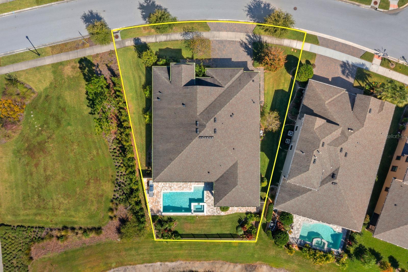 Listing photo id 33 for 21642 Emory Oak Place