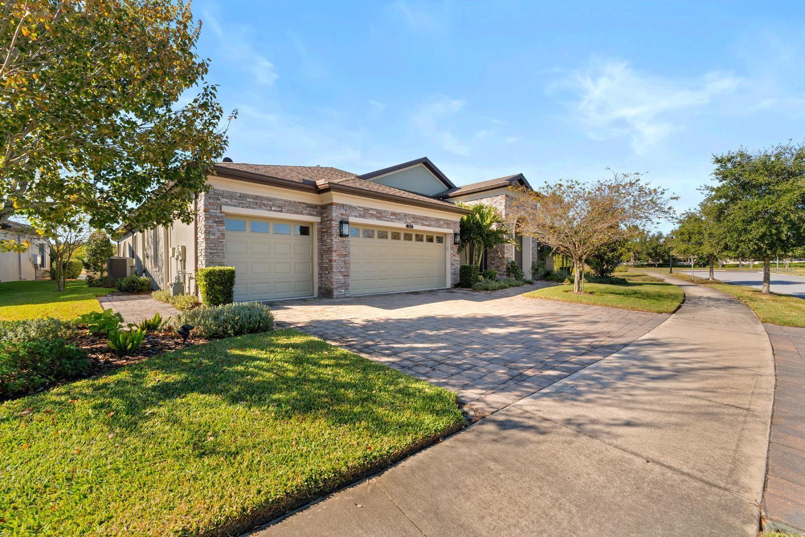 Listing photo id 41 for 21642 Emory Oak Place