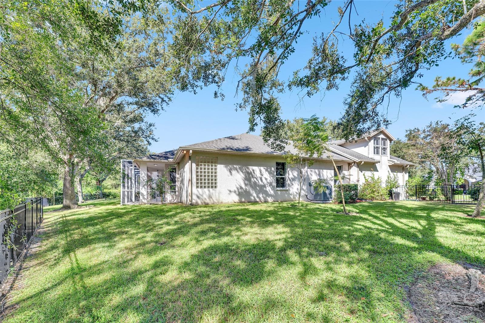 Image 32 of 41 For 10218 Shadow Branch Drive