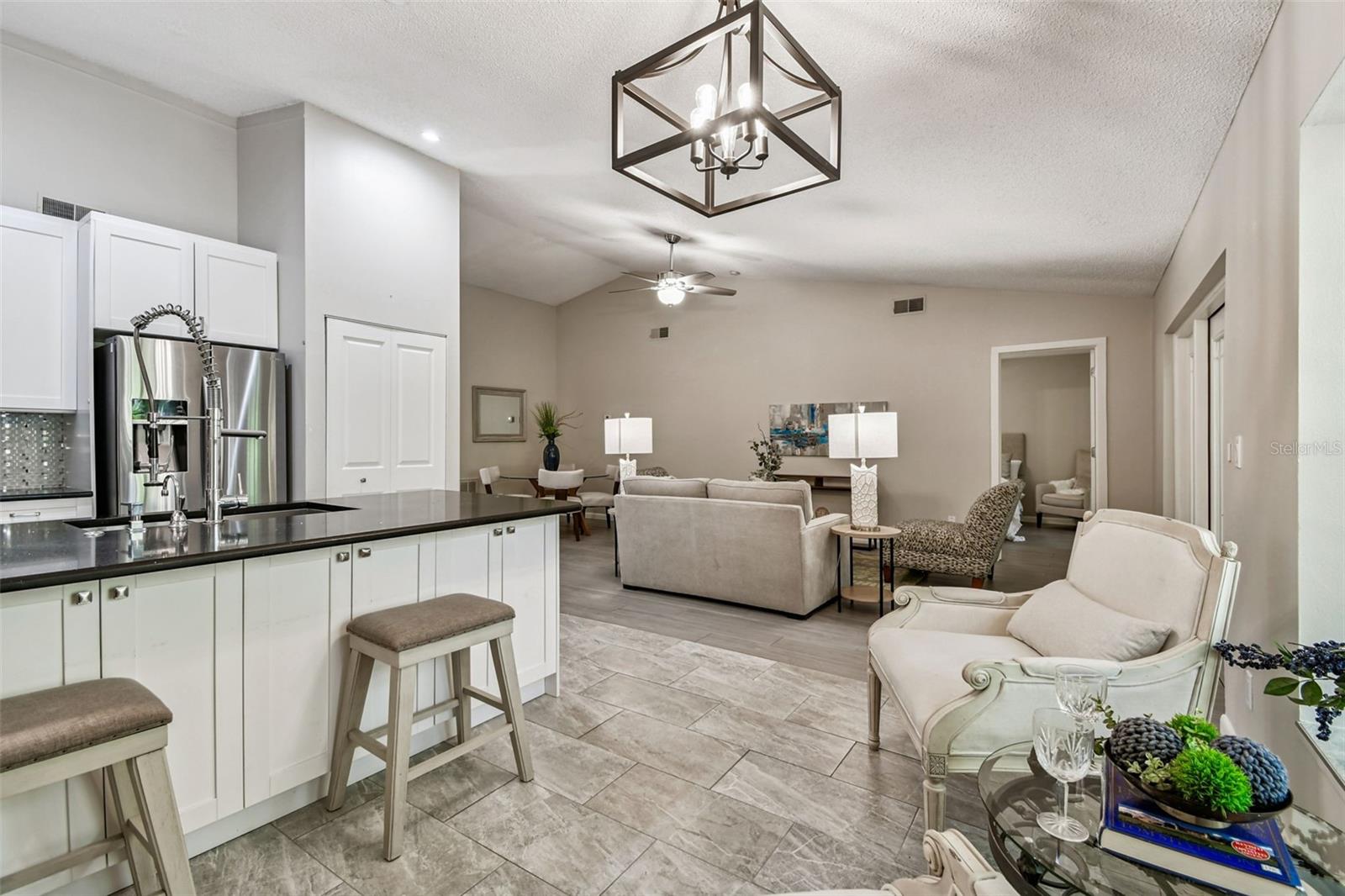 Image 19 of 49 For 4009 Shoreside Circle