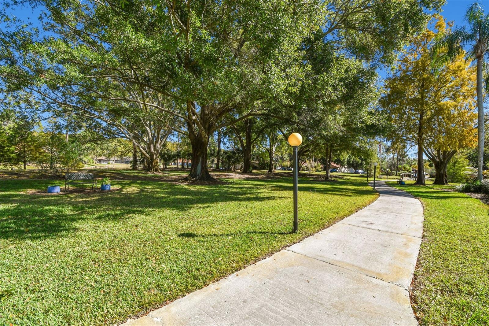 Image 46 of 49 For 4009 Shoreside Circle