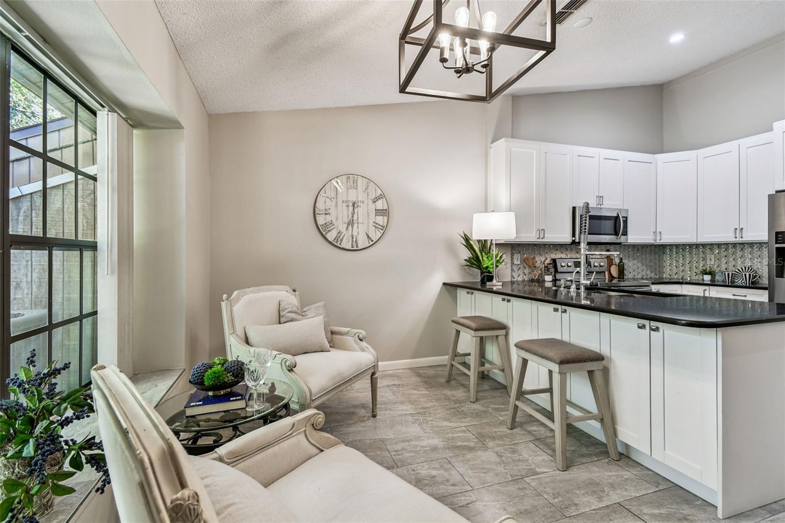 Image 8 of 49 For 4009 Shoreside Circle