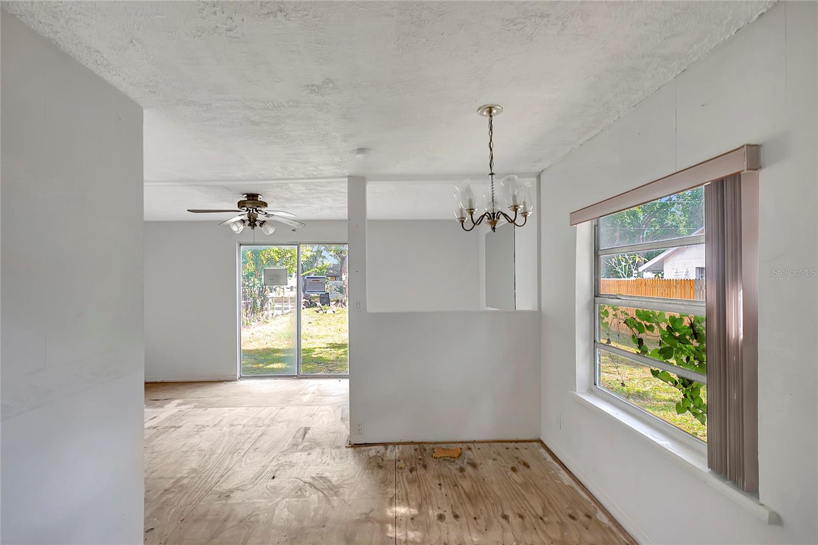 Image 6 of 24 For 5424 35th Way N