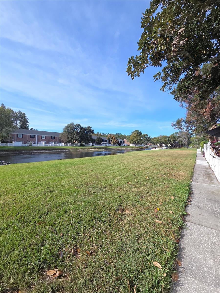 Listing photo id 12 for 13690 Orange Sunset Drive 102