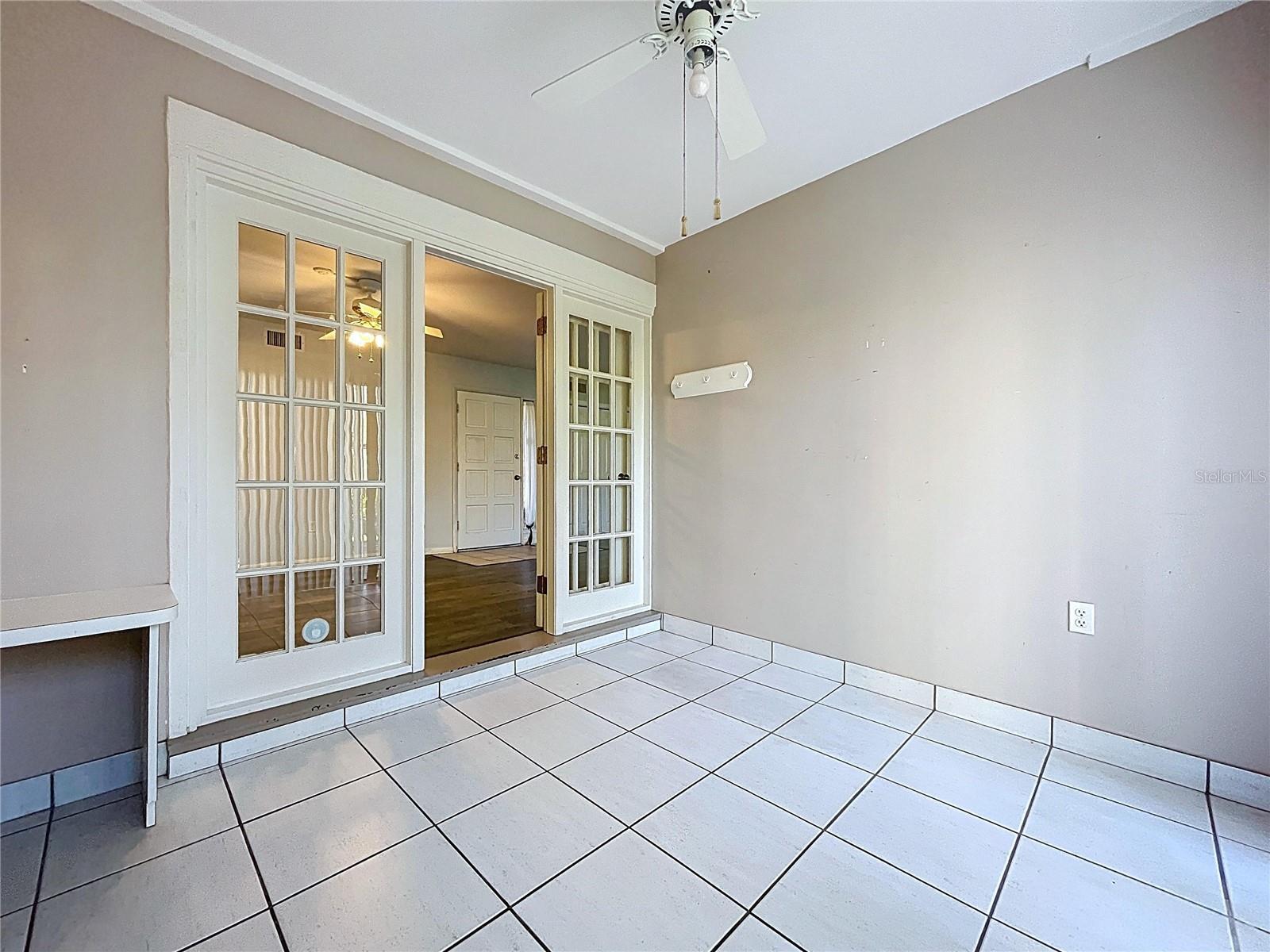 Image 11 of 60 For 4138 Pinelake Lane 101