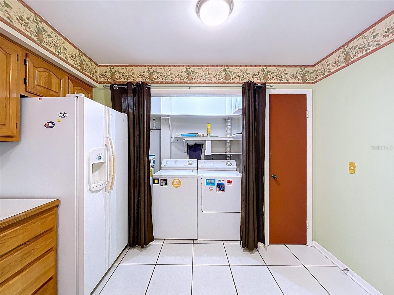 Image 17 of 60 For 4138 Pinelake Lane 101