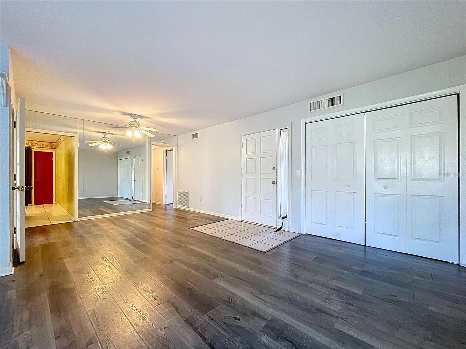 Image 3 of 60 For 4138 Pinelake Lane 101