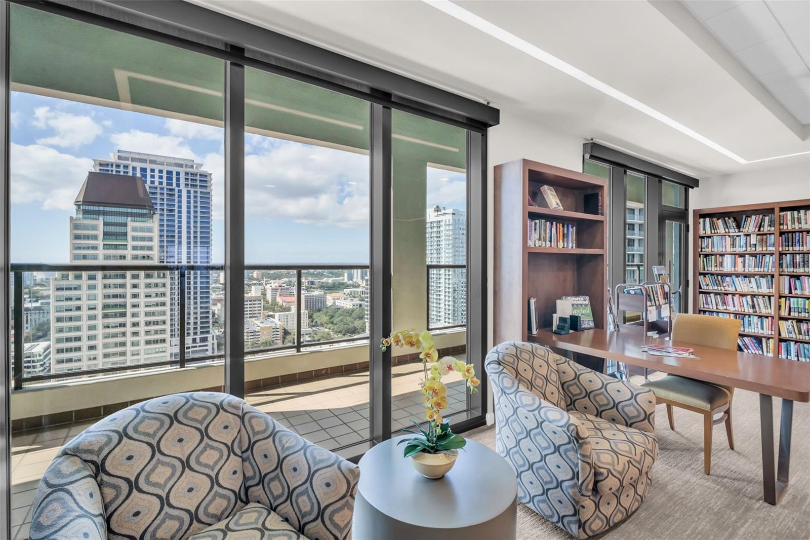 Image 42 of 69 For 1 Beach Drive Se 1210