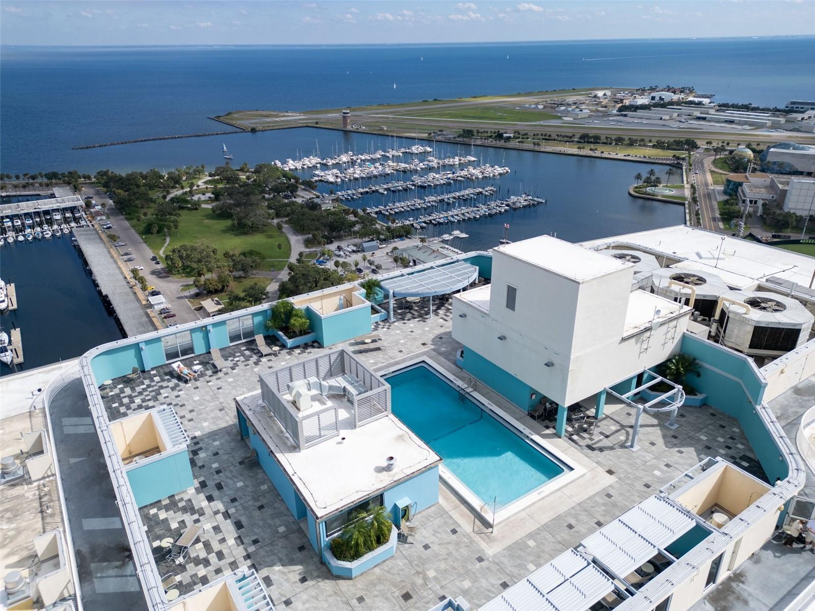 Image 68 of 69 For 1 Beach Drive Se 1210