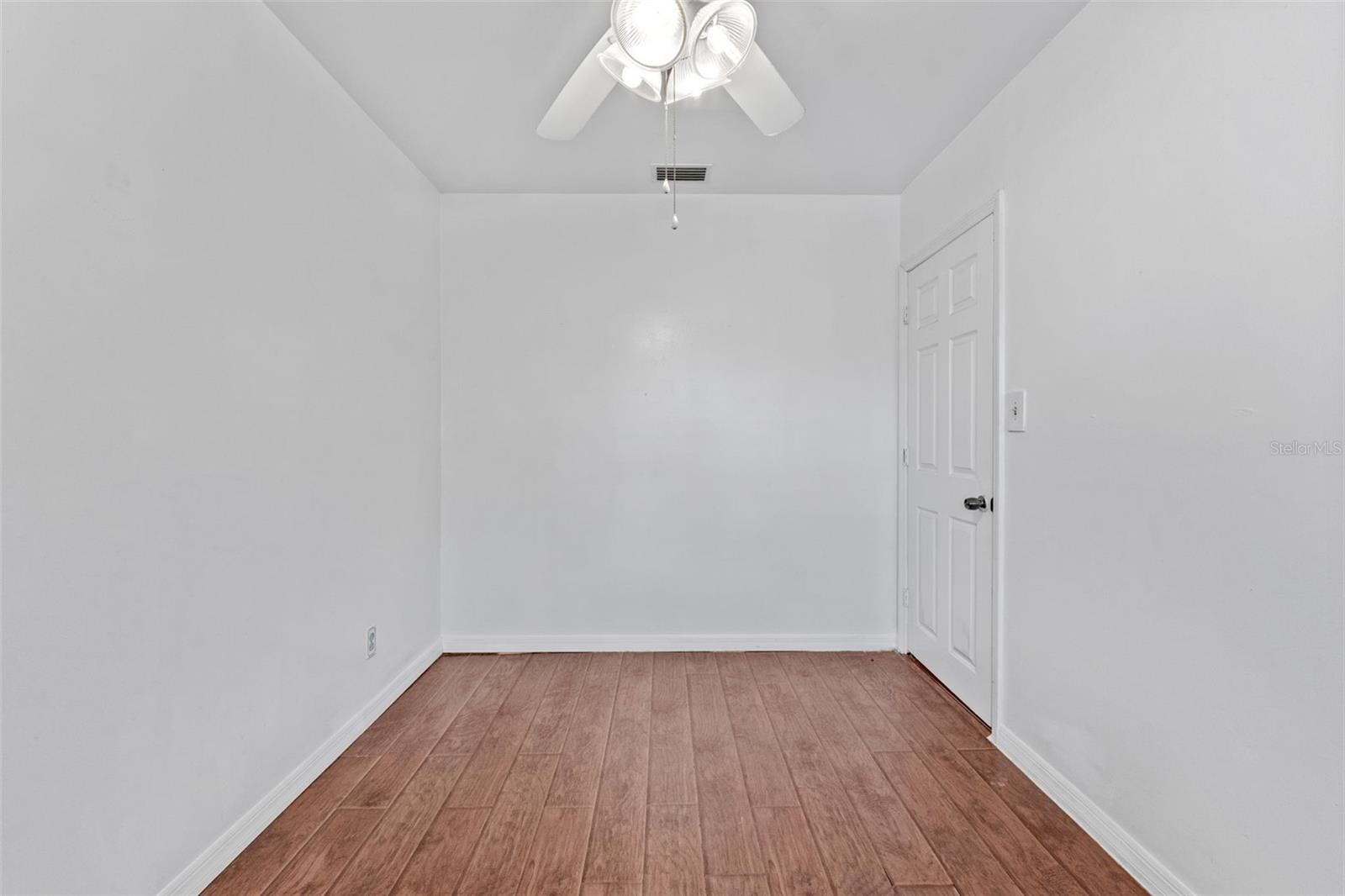 Image 31 of 56 For 315 Wooten Road