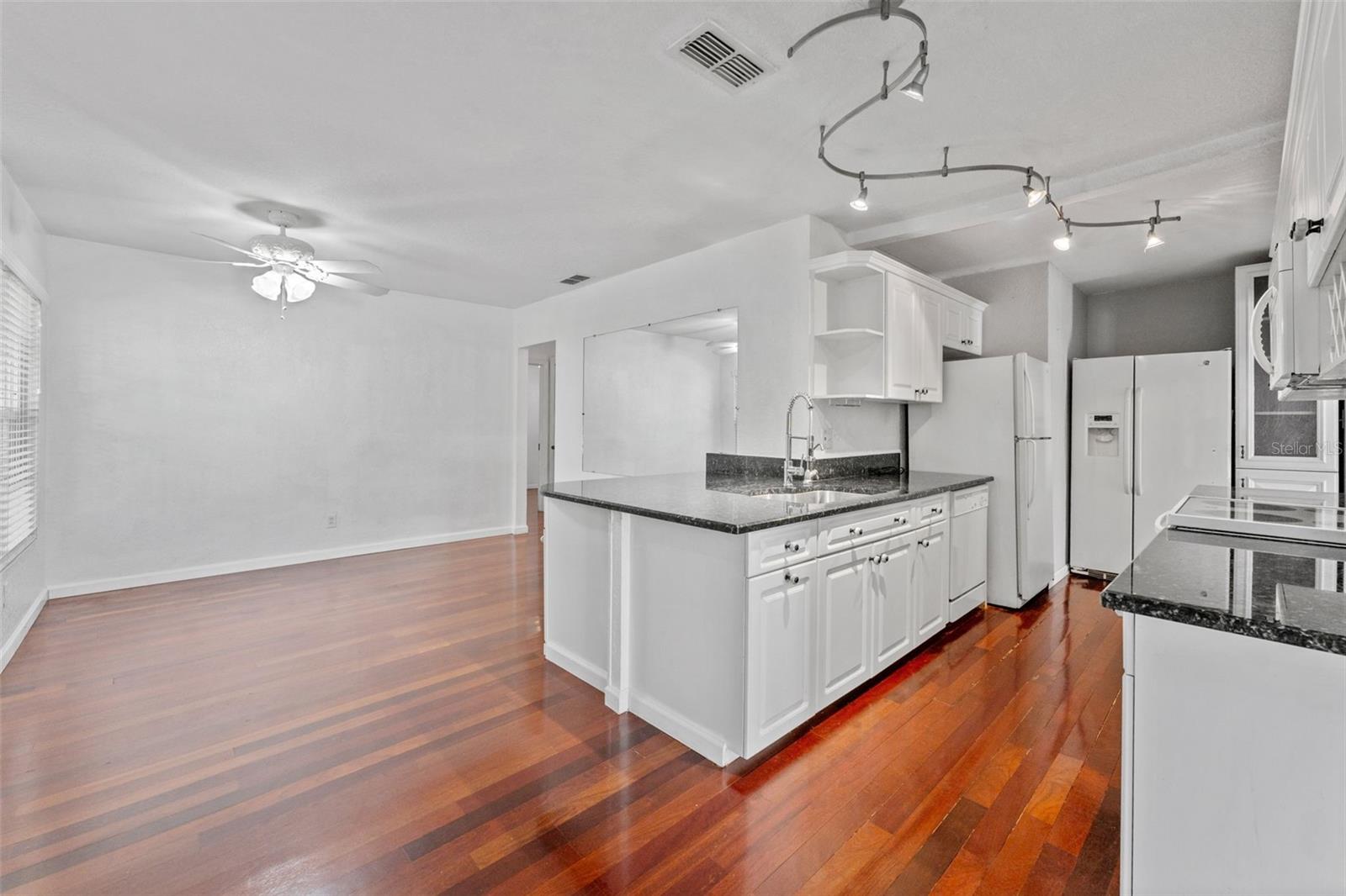 Image 9 of 56 For 315 Wooten Road