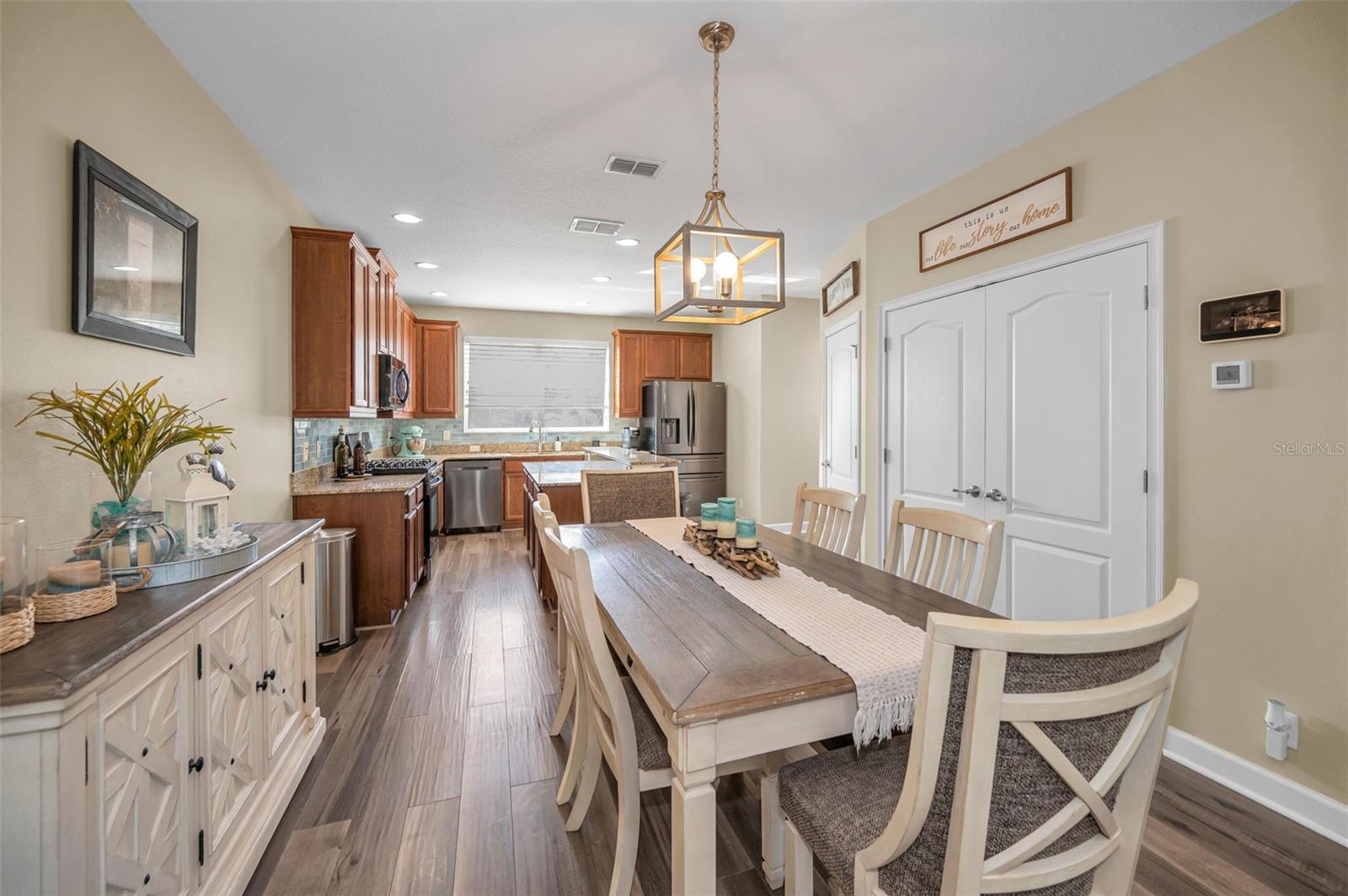 Image 11 of 51 For 842 Callista Cay Loop