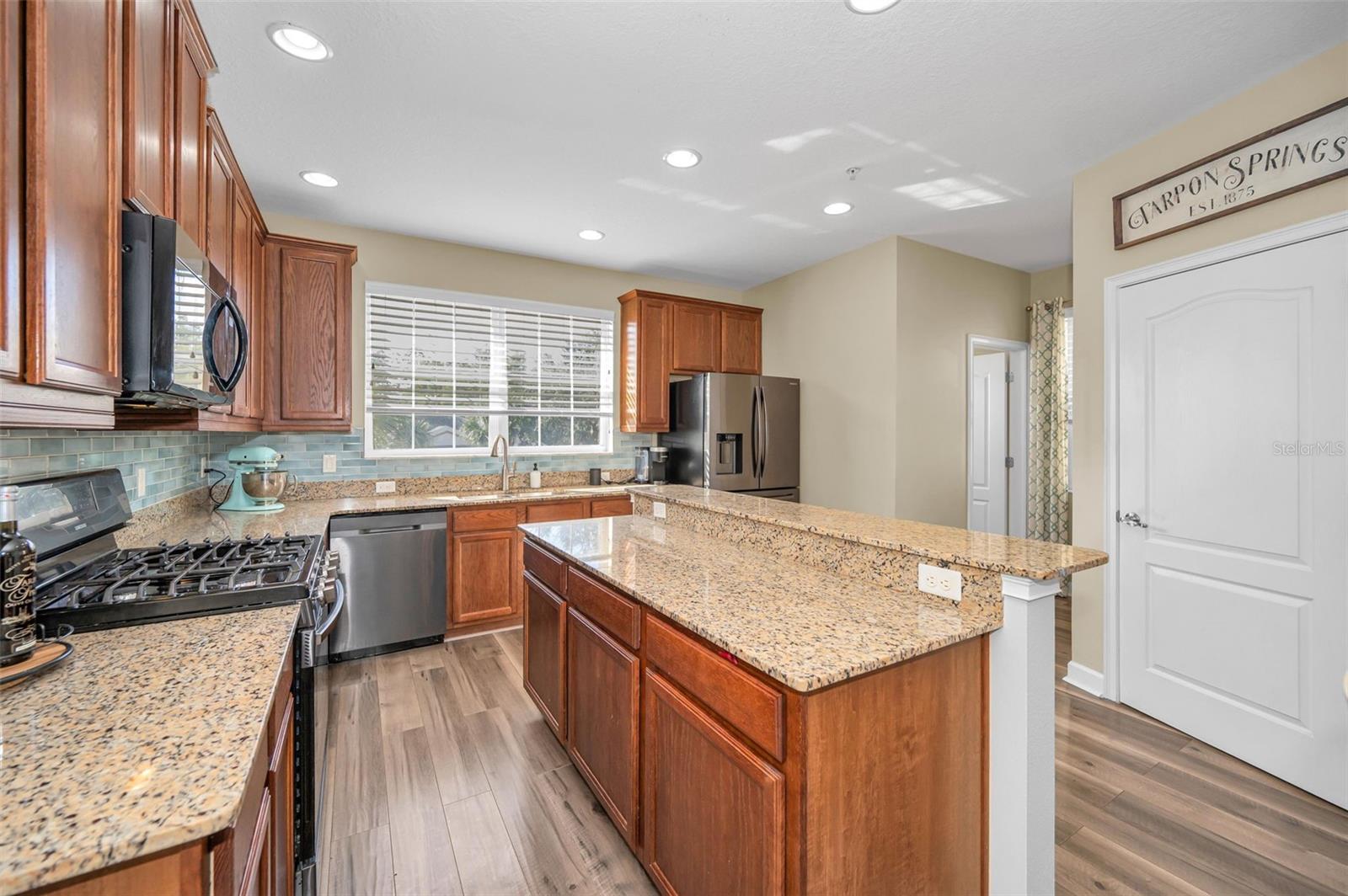 Image 13 of 51 For 842 Callista Cay Loop