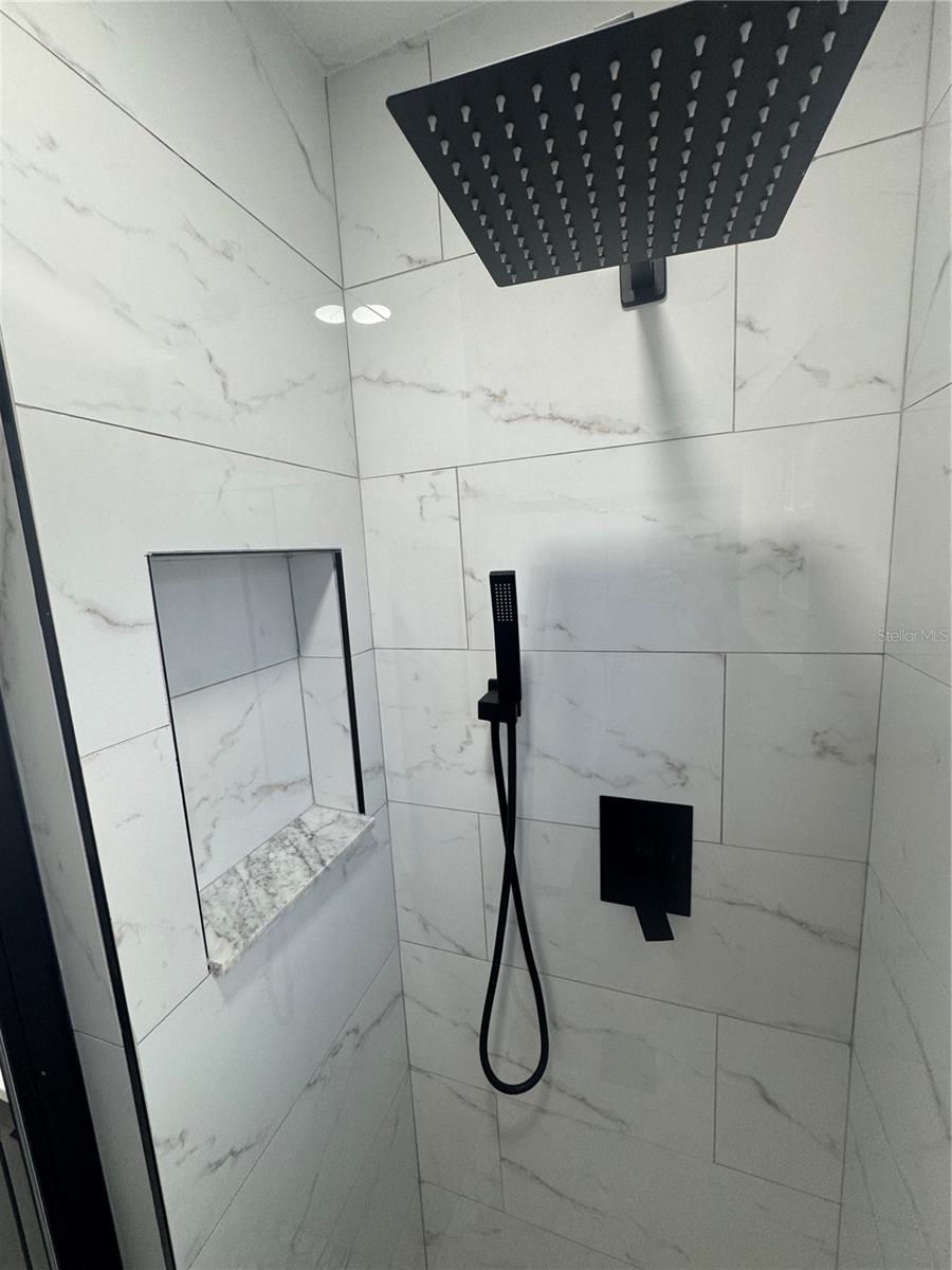 Image 21 of 48 For 2217 Palmetto Street