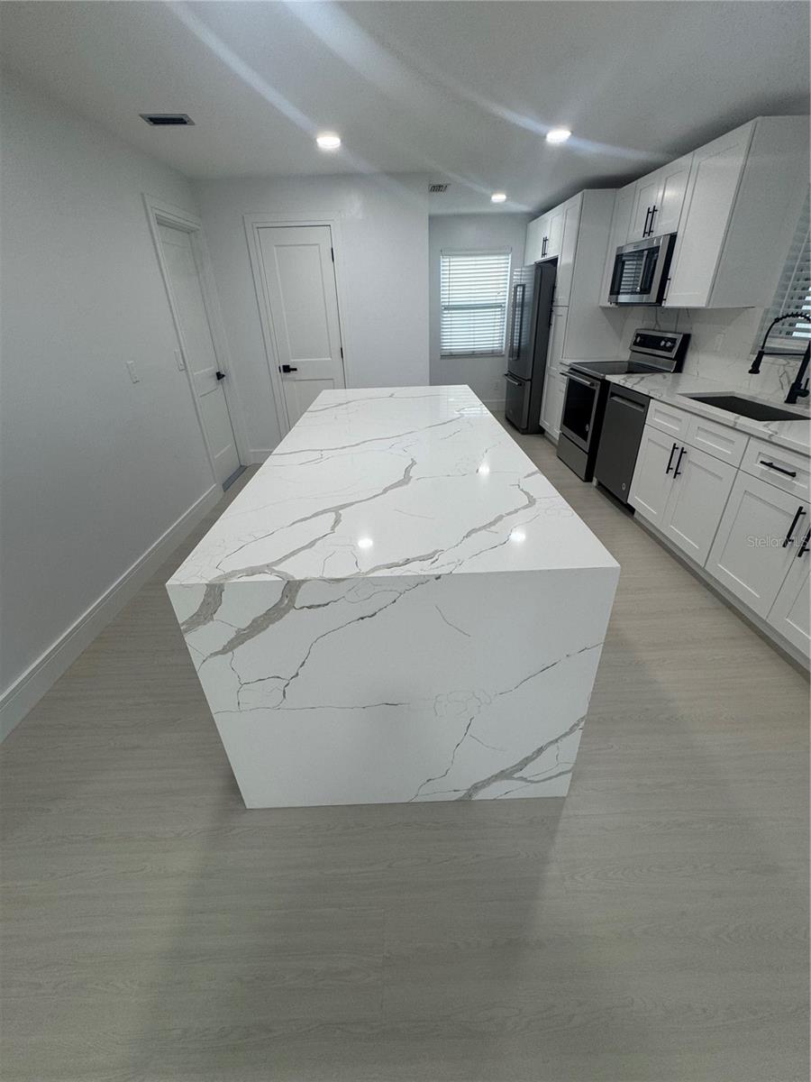 Image 26 of 48 For 2217 Palmetto Street