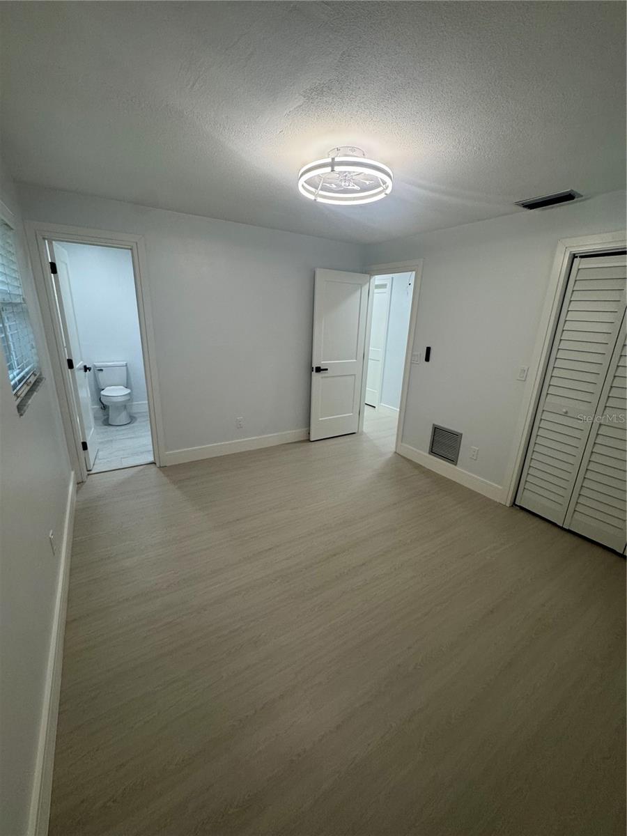 Image 45 of 48 For 2217 Palmetto Street