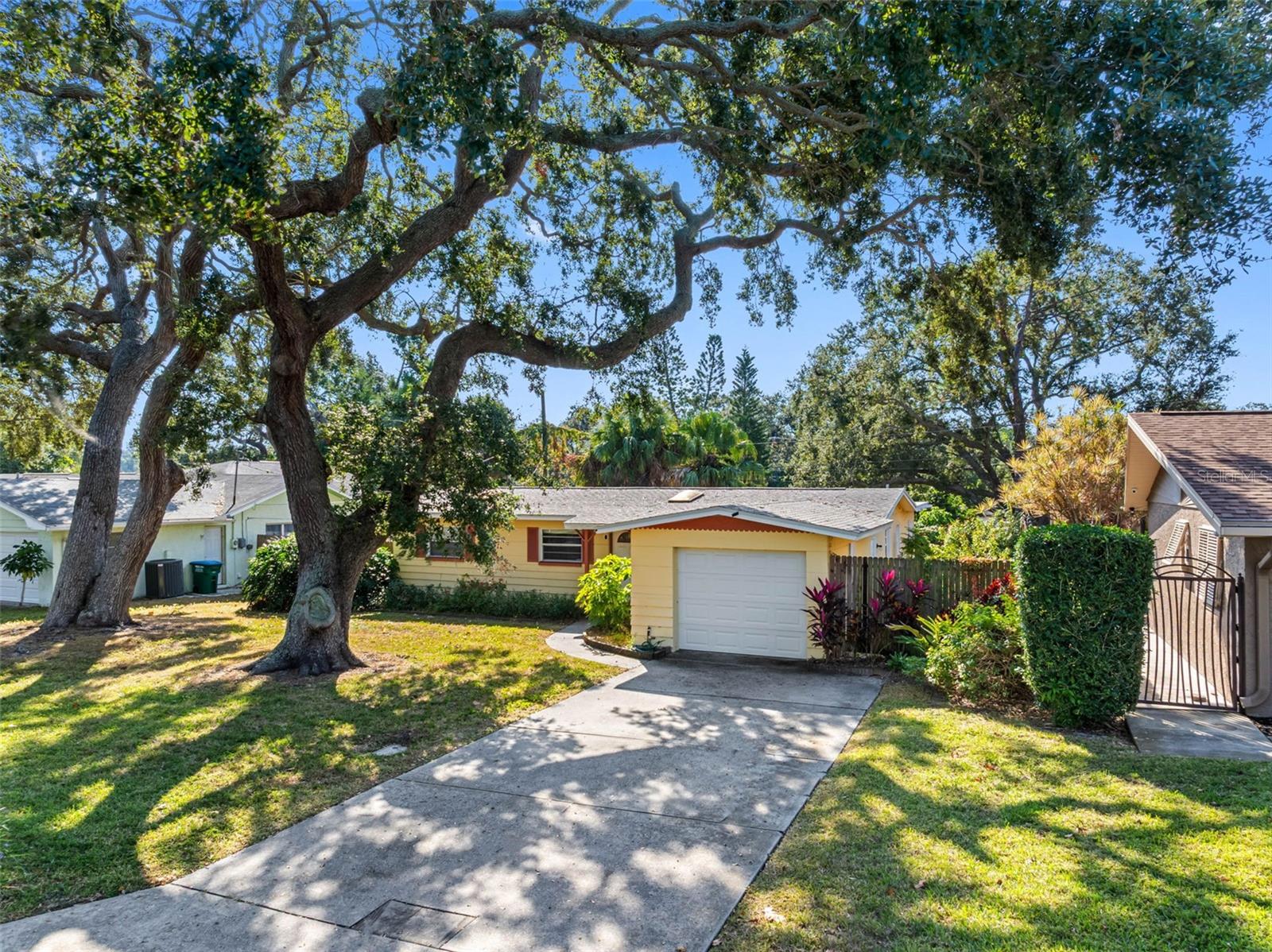 Details for 3072 Rosemary Drive, LARGO, FL 33770