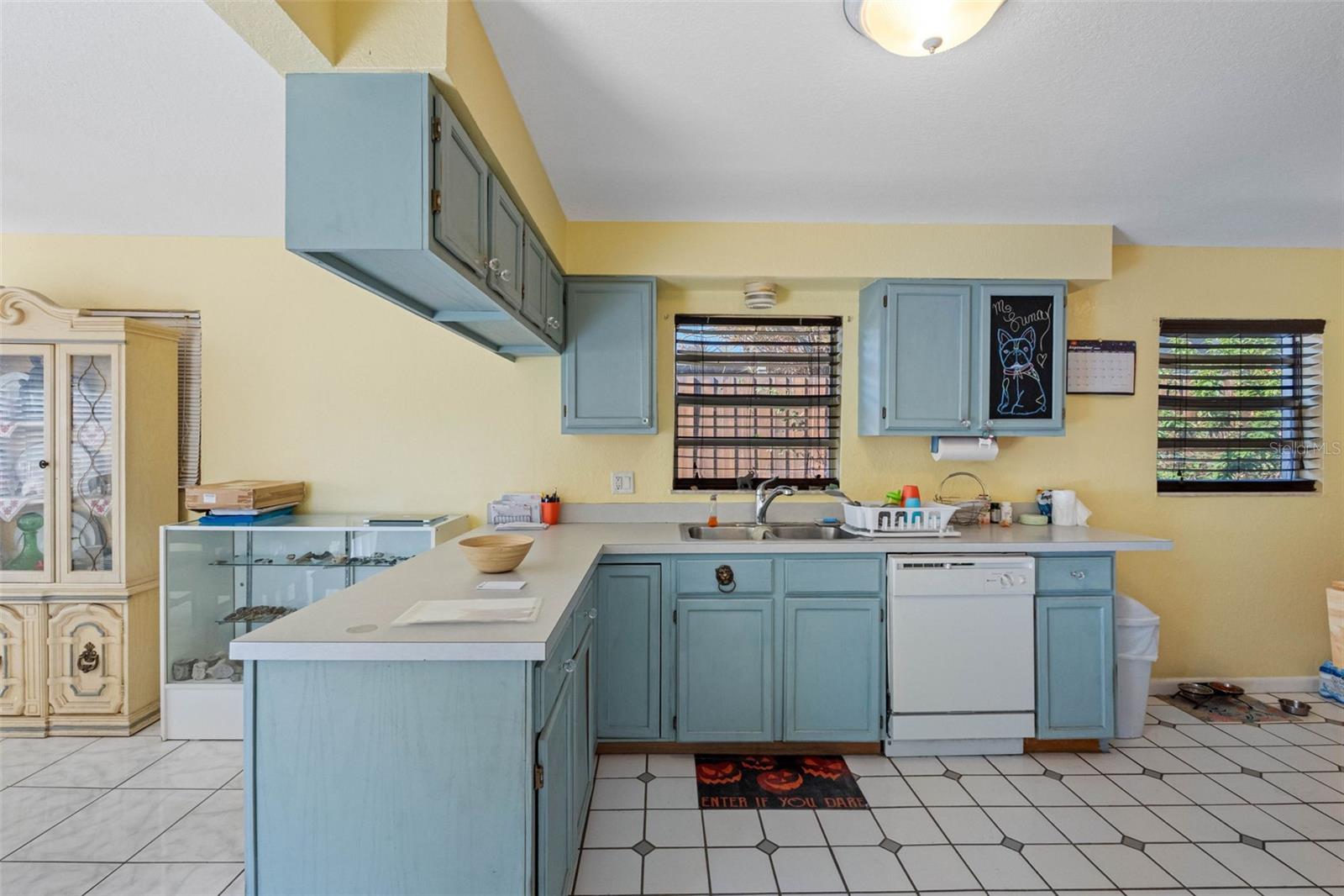 Image 15 of 37 For 3072 Rosemary Drive