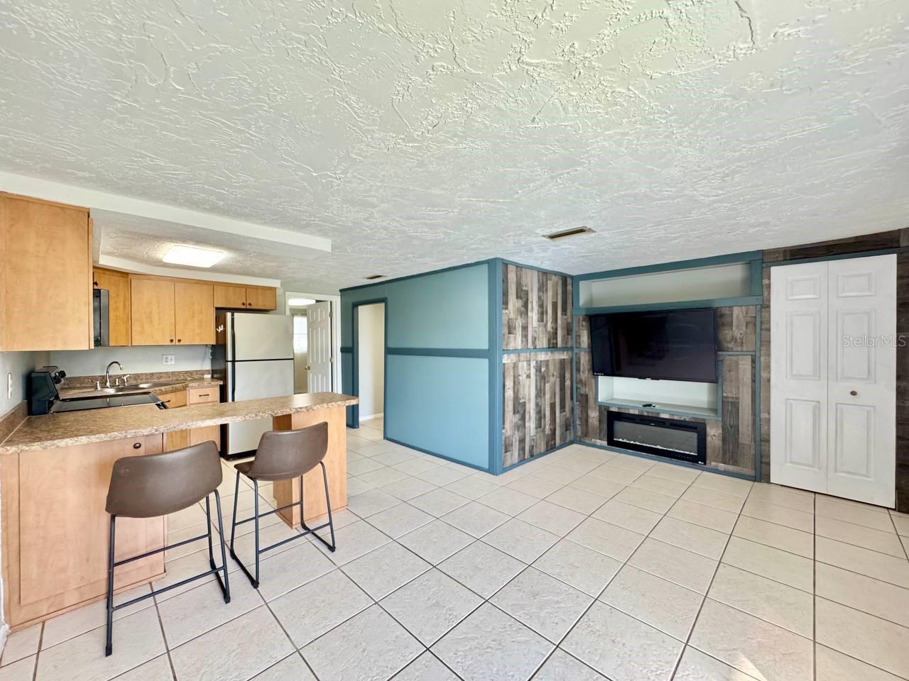 Image 6 of 22 For 9805 Hidden Lane 2