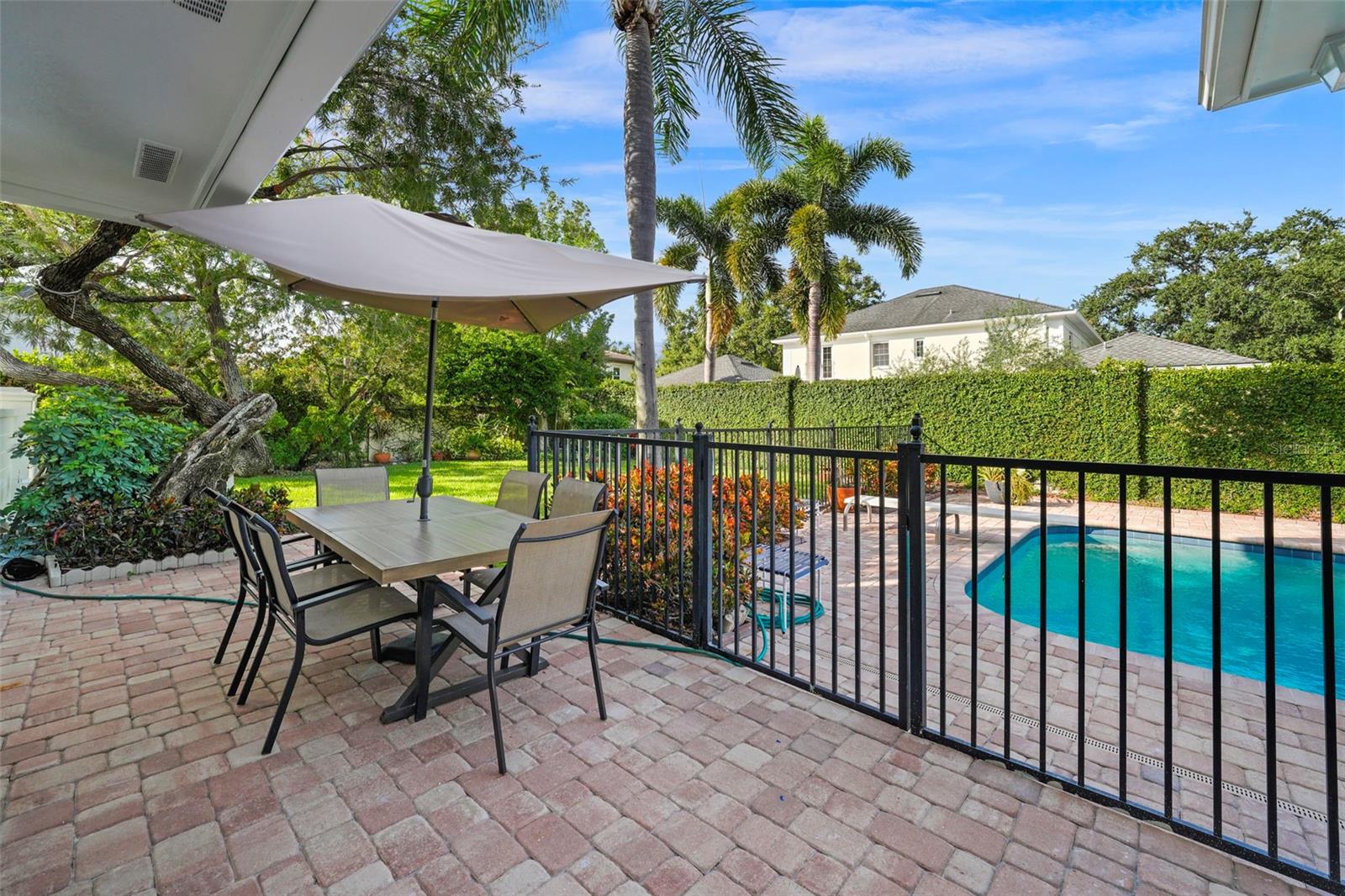 Image 21 of 57 For 4913 Andros Drive