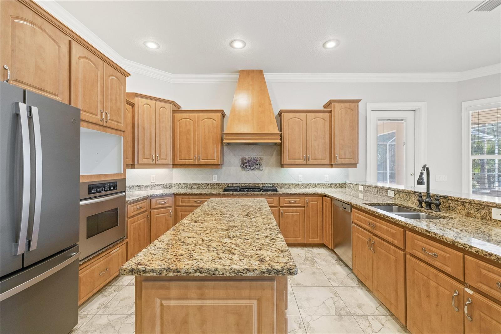 Image 12 of 74 For 11040 Fulton Avenue