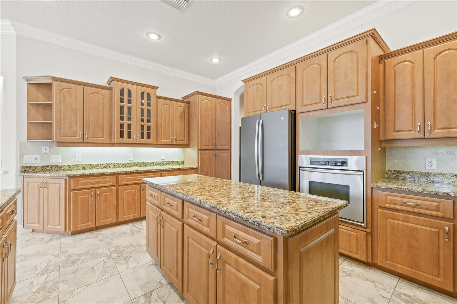 Image 15 of 74 For 11040 Fulton Avenue