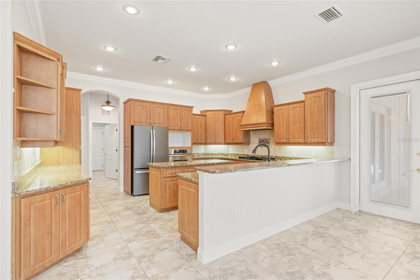 Image 18 of 74 For 11040 Fulton Avenue