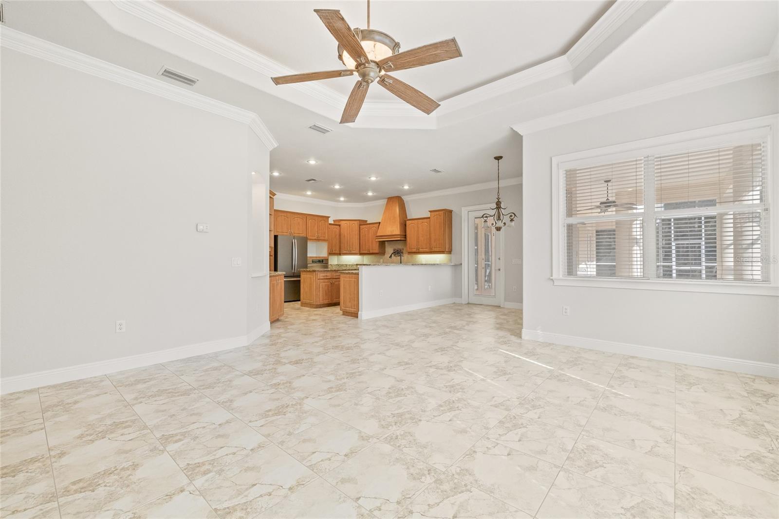 Image 24 of 74 For 11040 Fulton Avenue