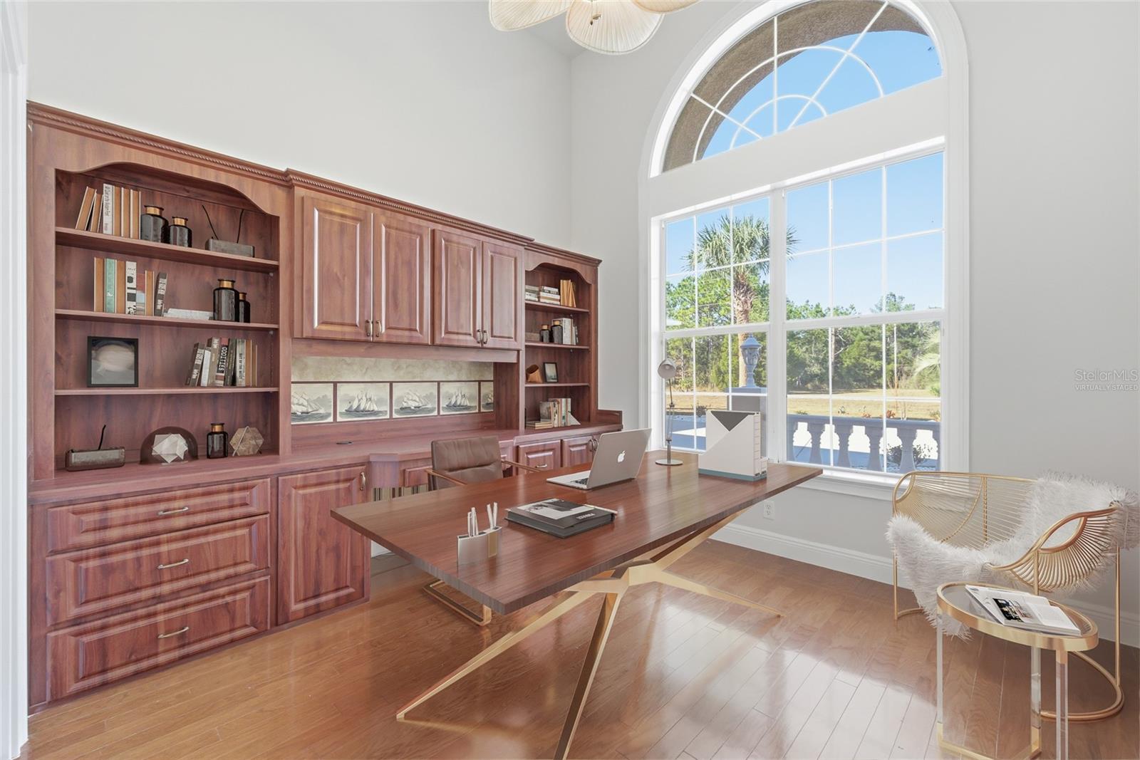 Image 35 of 74 For 11040 Fulton Avenue