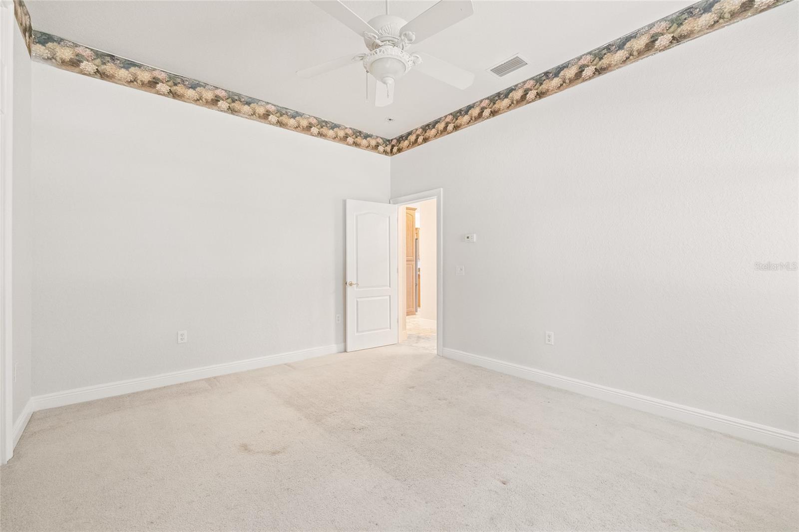 Image 41 of 74 For 11040 Fulton Avenue