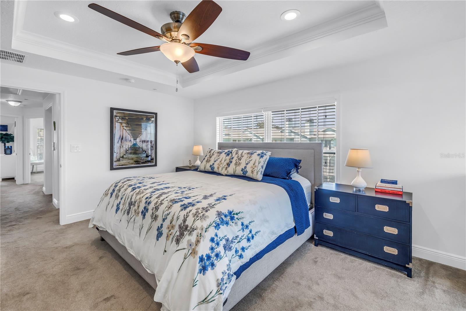 Image 15 of 37 For 100 Windrush Boulevard 1