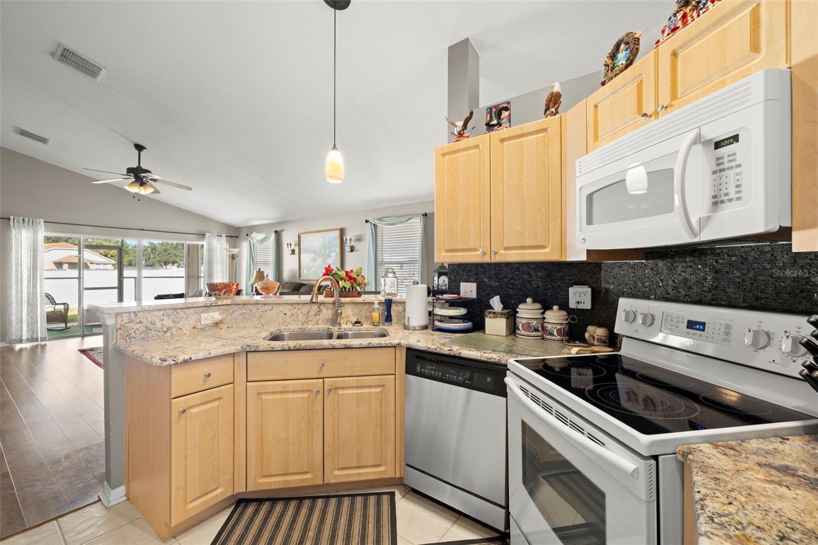 Image 10 of 25 For 24449 Mistwood Court