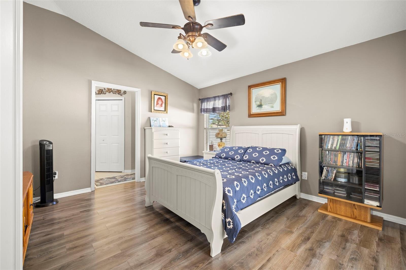 Image 18 of 25 For 24449 Mistwood Court