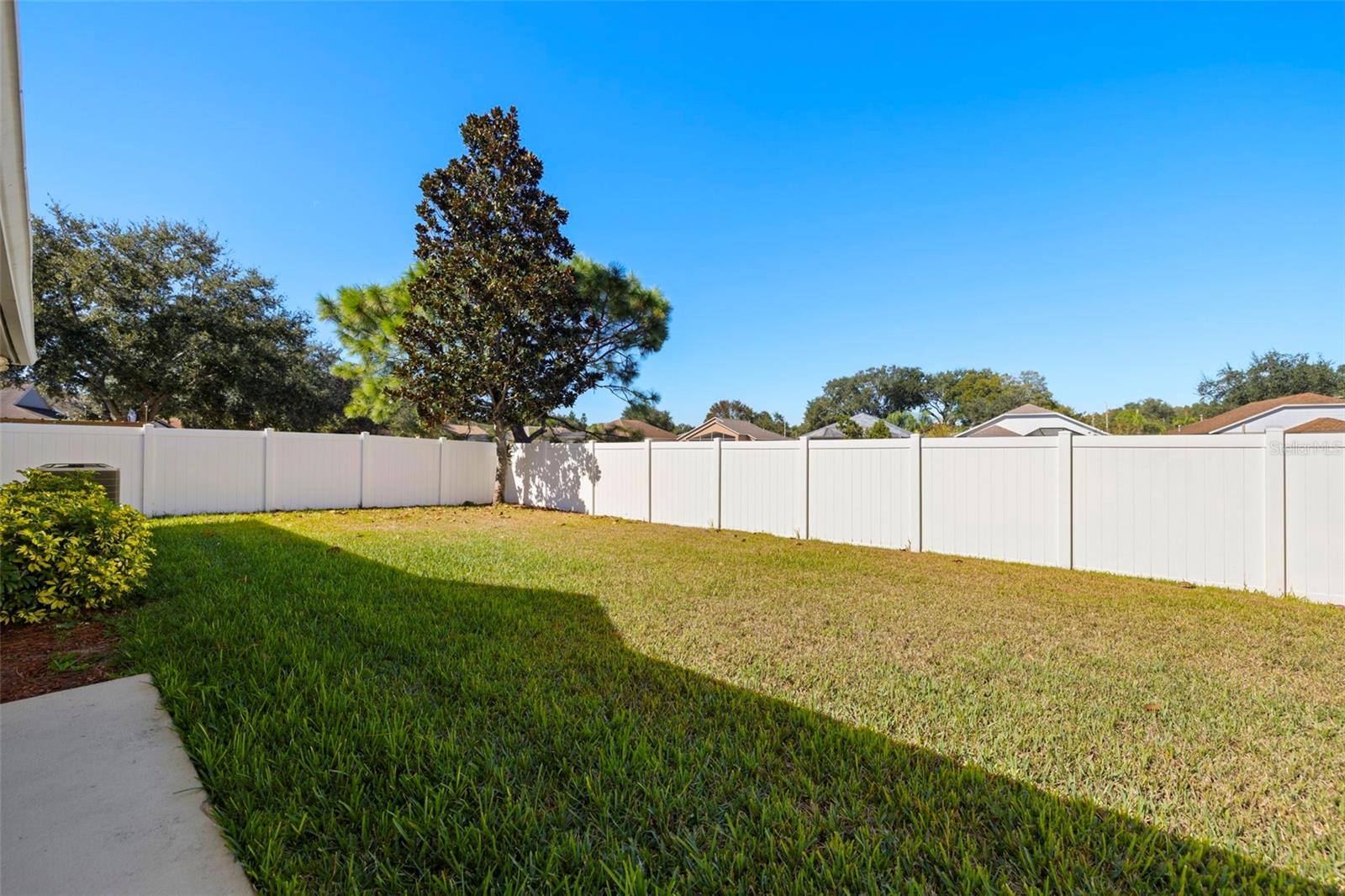 Image 24 of 25 For 24449 Mistwood Court