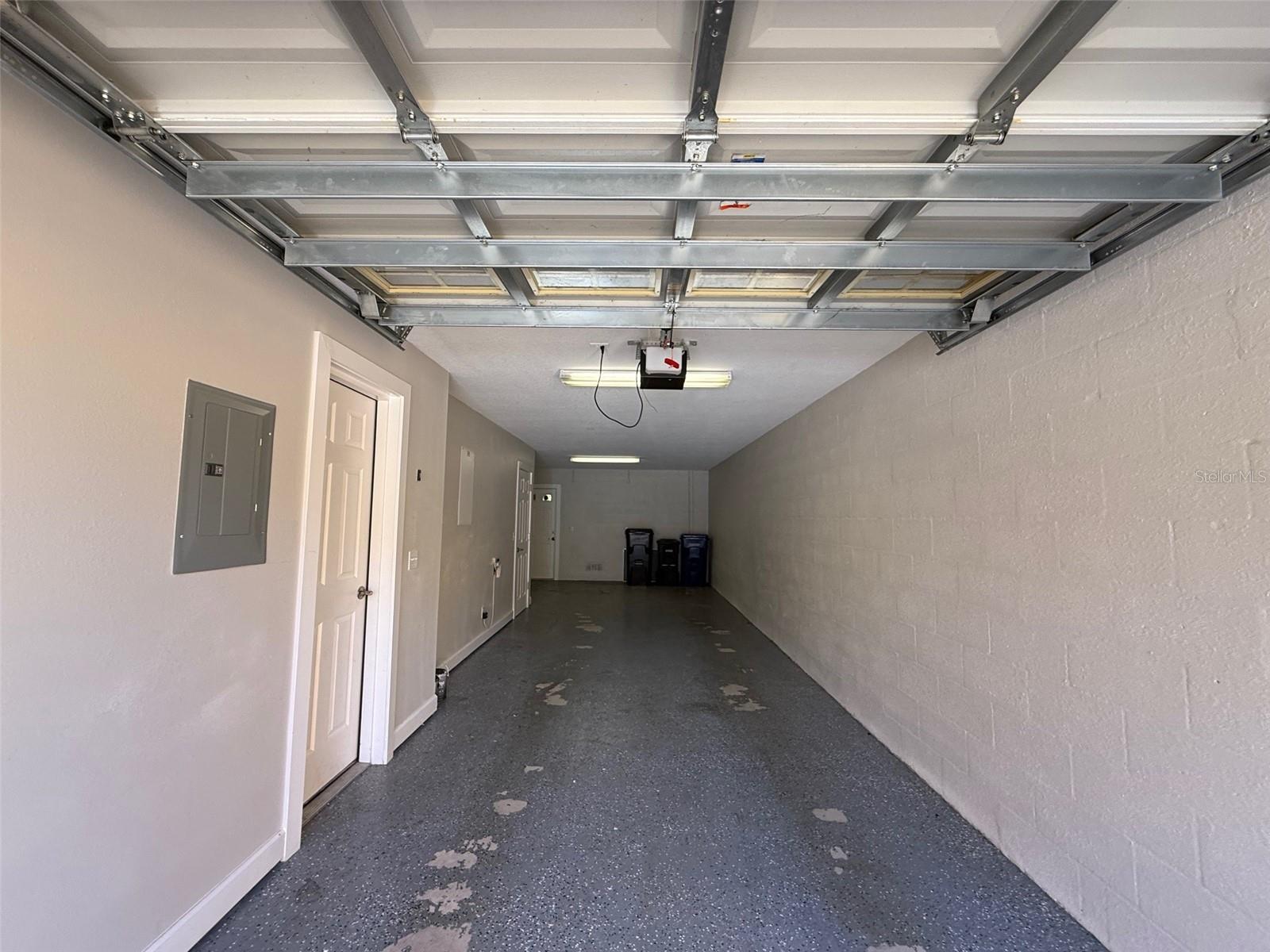 Image 21 of 52 For 7350 Black Walnut Way