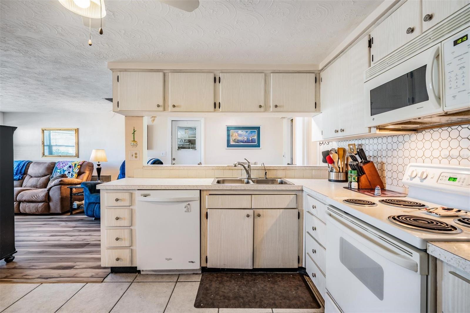 Image 8 of 20 For 3608 Umber Road