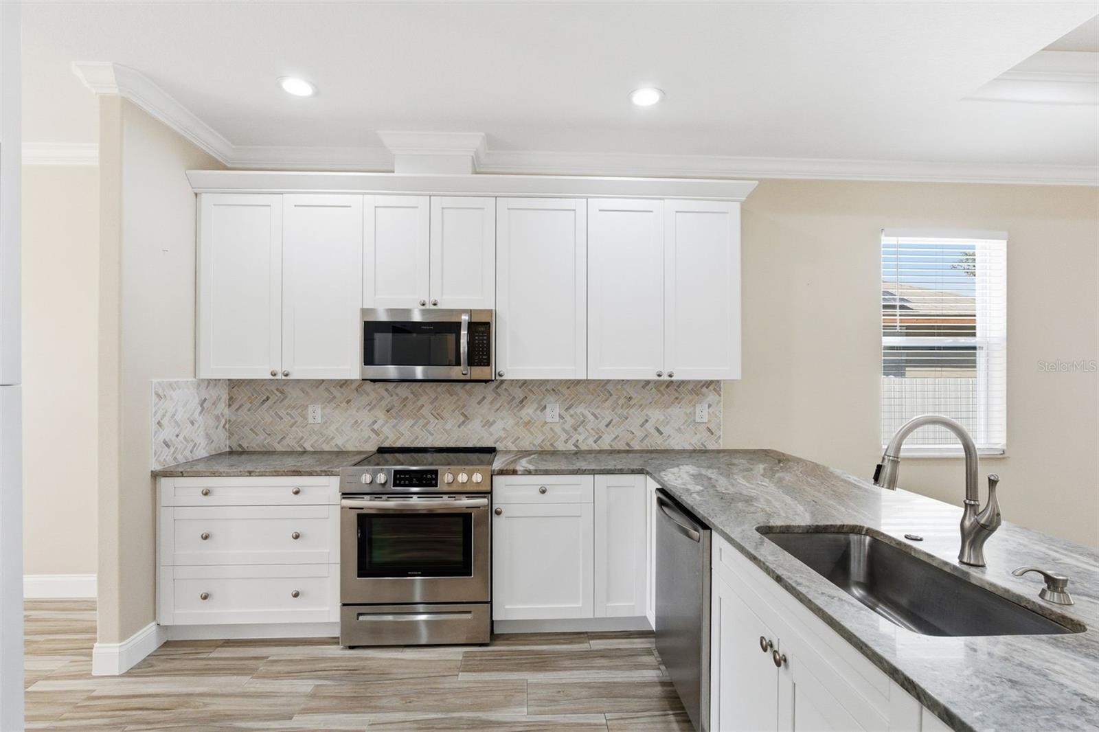 Image 9 of 42 For 3005 Wilder Avenue